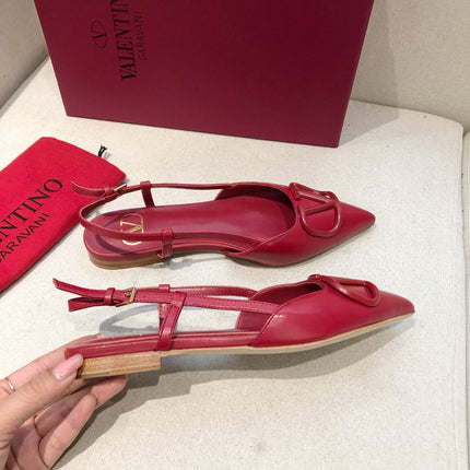 VLOGO SIGNATURE CHERRY RED CALFSKIN FLAT SLINGBACK PUMP