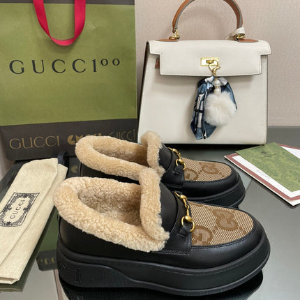 GG LOAFER IN PEANUT BROWN JACQUARD AND BLACK CALFSKIN WITH BEIGE WOOL LINING