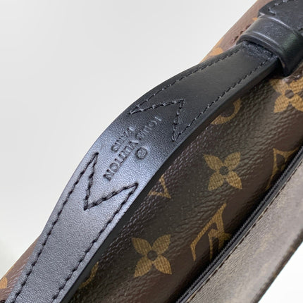 LV 25S S LOCK MESSENGER BAG 21 IN PURPLE AND BROWN MONOGRAM MACASSAR CANVAS