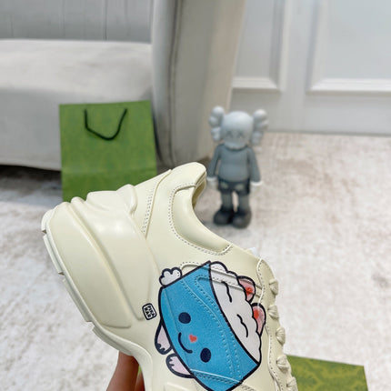 GG RHYTON TRAINER WHITE LAMBSKIN WITH CAT ICON