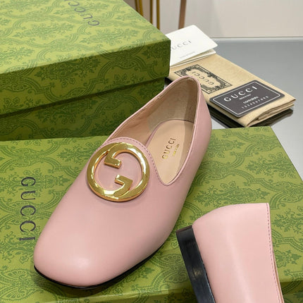 BLONDIE LOGO-PLAQUE LOAFERS IN LIGHT PINK CALFSKIN WITH GOLD HARDWARE