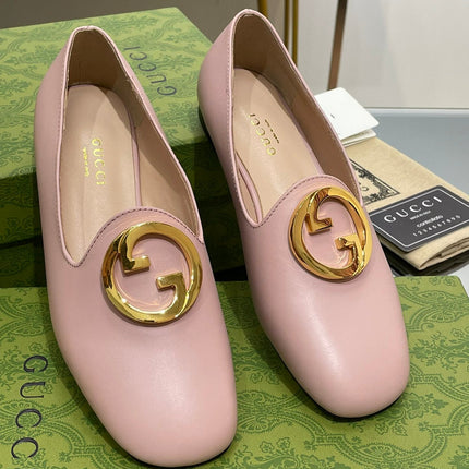 BLONDIE LOGO-PLAQUE LOAFERS IN LIGHT PINK CALFSKIN WITH GOLD HARDWARE