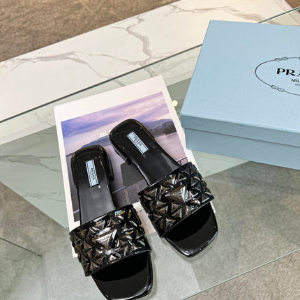 PRA EMBROIDERED SLIDES FLAT BLACK CALFSKIN