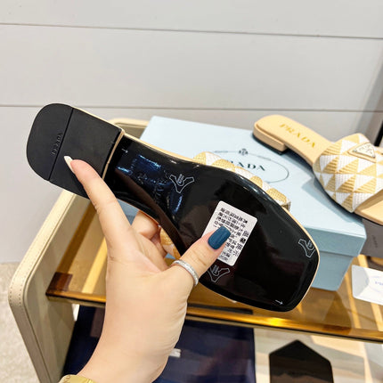 PRA EMBROIDERED SLIDES FLAT BEIGE FABRIC