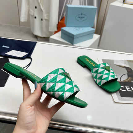 PRA EMBROIDERED SLIDES FLAT GREEN FABRIC