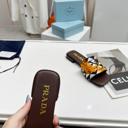 PRA EMBROIDERED SLIDES FLAT CHOCOLATE FABRIC