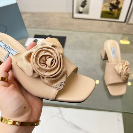 PRA FLOWER BLOCK HEELS 75 BEIGE CALFSKIN