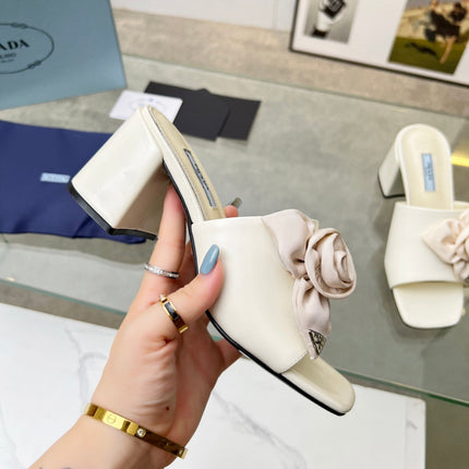 PRA FLOWER BLOCK HEELS 75 IVORY CALFSKIN