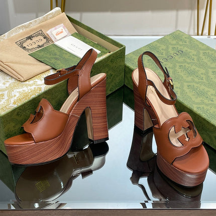 GG 120 INTERLOCKING G SANDAL CARAMEL CALFSKIN