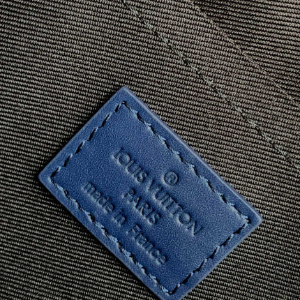 LV 25S FASTLINE MESSENGER BAG 23 IN DARK BLUE CALFSKIN