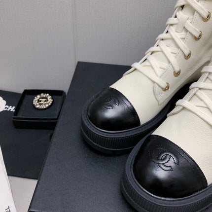 MARTIN SHORT BOOTS WHITE MIX BLACK LAMBSKIN