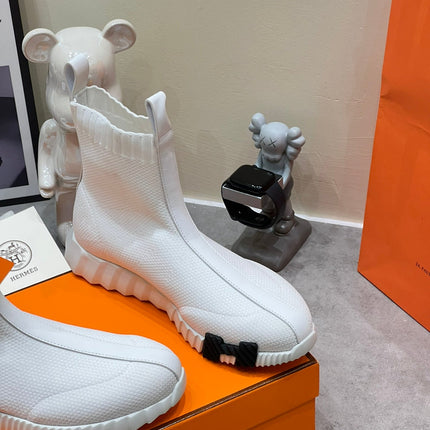 H FUN CLASSIC SNEAKER STYLISH WHITE FABRIC