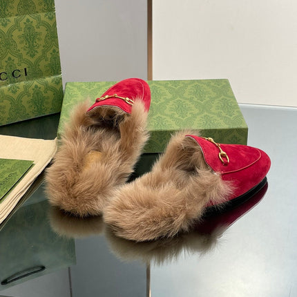 HORSEBIT MULE IN CRIMSON RED SUEDE AND LAMB WOOL LINING