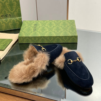 HORSEBIT MULE IN NAVY BLUE SUEDE AND LAMB WOOL LINING