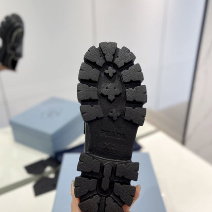 PRA BRUSHED LEATHER MONOLITH LOAFERS BLACK-SILVER BORDER