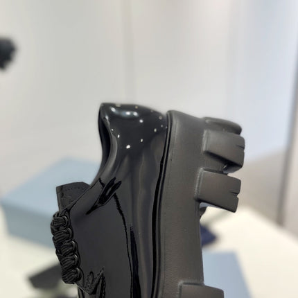 PRA BRUSHED LEATHER MONOLITH LACE-UP LOAFERS GLOSSY BLACK