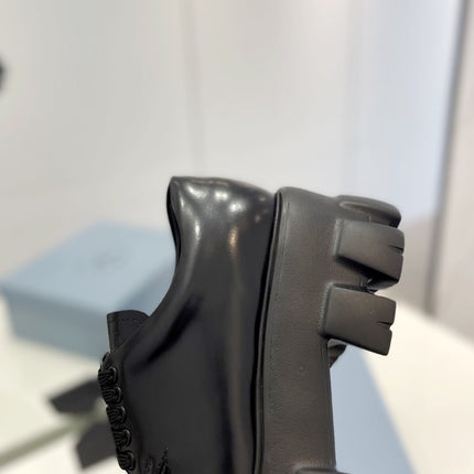 PRA BRUSHED LEATHER MONOLITH LACE-UP LOAFERS BLACK