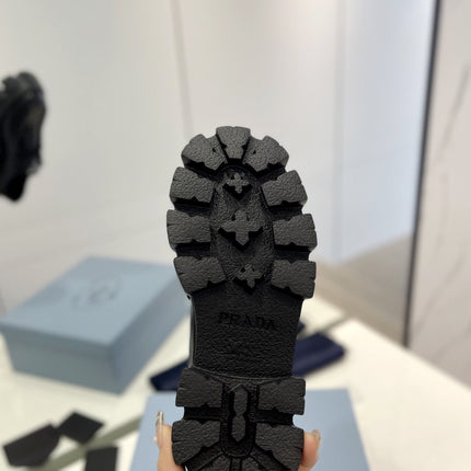 PRA MONOLITH LACE-UP LOAFERS BLACK CALFSKIN