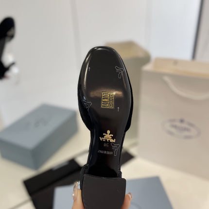 PRA MARY JANE PUMPS BLACK SATIN