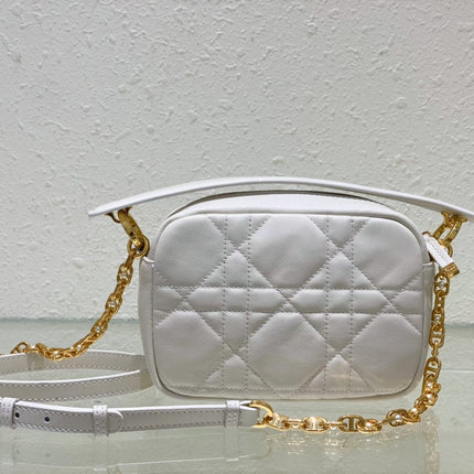 CARO BOX BAG 19 IN WHITE QUILTED MACROCANNAGE CALFSKIN