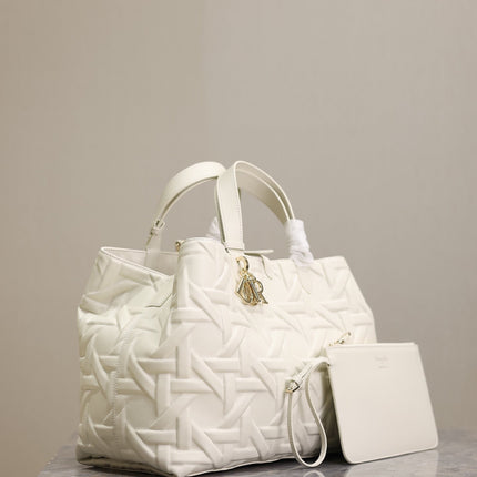 MEDIUM 37 TOUJOURS BAG IN WHITE CANNAGE GRAPHIC LAMBSKIN