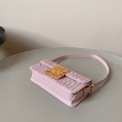MEDIUM FLAP BAG 22 IN BABY PINK QUILTED ALLOVER CALFSKIN