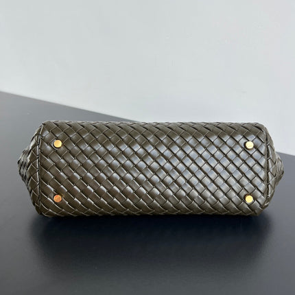SHOULDER BAG 37 IN KELP LAMBSKIN