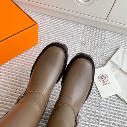 JAIME BOOT IN CEDAR BROWN CALFSKIN