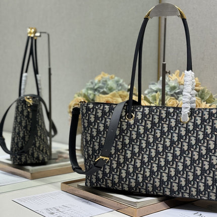 MEDIUM 37 TOUJOURS BAG IN BLACK MONOGRAM DENIM