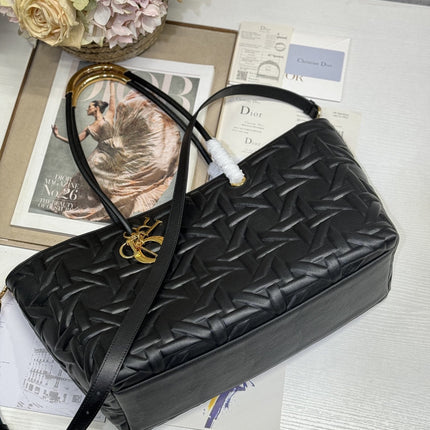 LARGE 41 TOUJOURS BAG IN BLACK MACROCANNAGE LAMBSKIN
