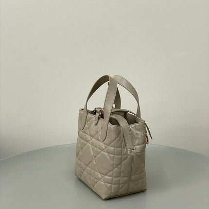 MINI TOUJOURS BUCKET BAG 18 IN BEIGE CANNAGE CALFSKIN