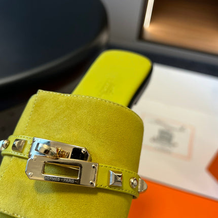 GIULIA FLAT SANDAL IN NEON YELLOW SUEDE