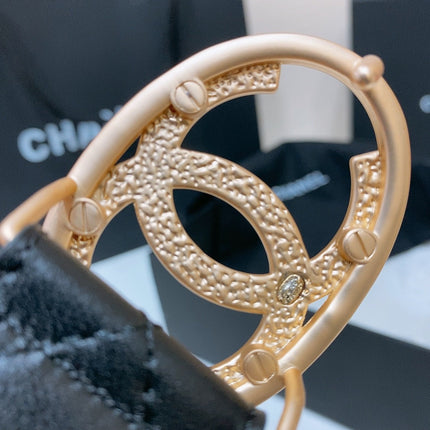 DOUBLE C BELT 38MM IN BLACK QUILTED LAMBSKIN GOLD OVAL BUCKLE CENTERED WHITE LOGO