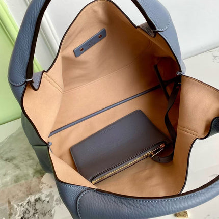 GG HORSEBIT HOBO BAG 46 IN LIGHT BLUE CALFSKIN GOLD HARDWARE