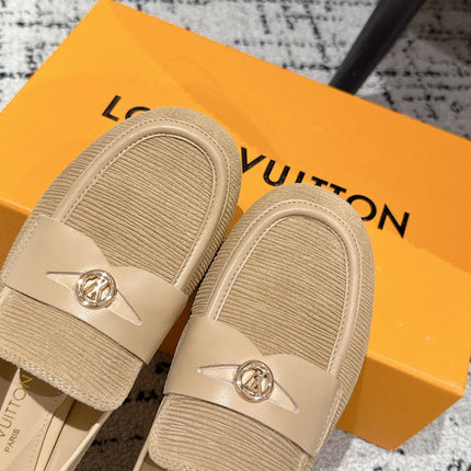 LV LOAFER 25S IN BEIGE SUEDE AND CALFSKIN