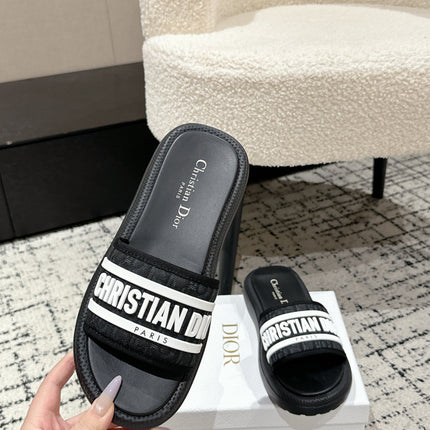 DIOR SLIDES 25S IN BLACK LAMBSKIN AND FABIRC WITH BRAND LOGO STYLE 1