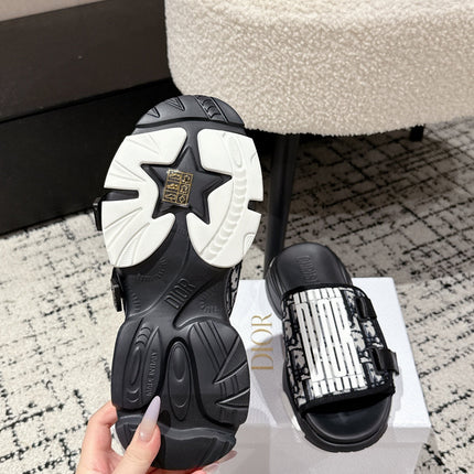 DIOR ADJUSTABLE STRAP SANDALS 25S 50 MM IN BLACK FABRIC MIX CALFSKIN STYLE 4