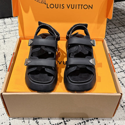 LV WEDGE SANDALS 25S 55 MM IN BLACK CALFSKIN