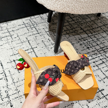 LV CHERRY HIGH HEELS 25S IN BEIGE RAFFIA WITH BOW STYLE 13