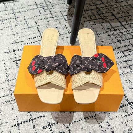 LV CHERRY HIGH HEELS 25S IN BEIGE RAFFIA WITH BOW STYLE 13