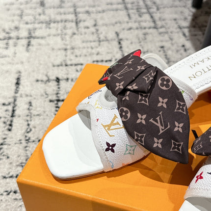 LV CHERRY HIGH HEELS 25S IN WHITE CALFSKIN WITH BOW STYLE 11