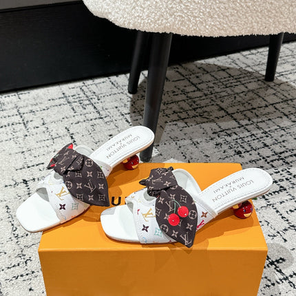 LV CHERRY HIGH HEELS 25S IN WHITE CALFSKIN WITH BOW STYLE 11