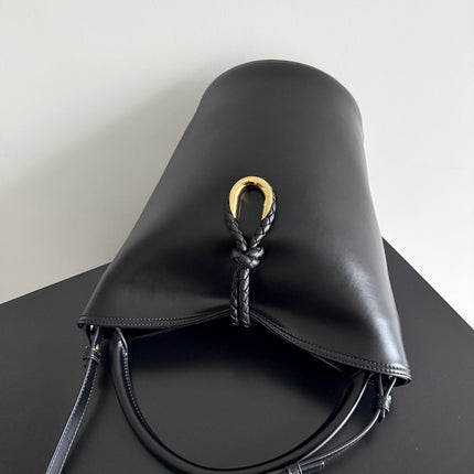 BOTTEGA VENETA 25S MEDIUM LIBERTA 30 IN BLACK CALFSKIN GOLD HARDWARE