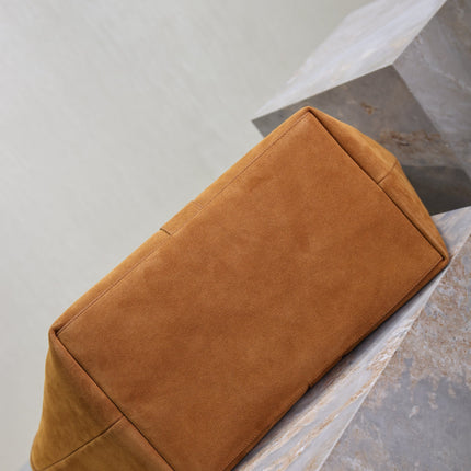 YSL 25S Y MAXI TOTE 50 IN CARAMEL SUEDE GOLD HARDWRE