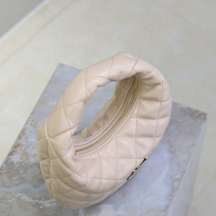 YSL 25S ICARINO 17 IN BEIGE QUILTED CALFSKIN GOLD HARDWRE