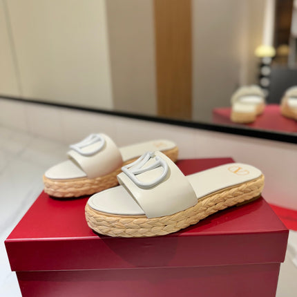 VLTN ESPADRILLE SLIDES 25S IN WHITE LAMBSKIN STYLE 8