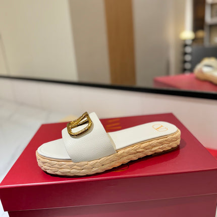 VLTN ESPADRILLE SLIDES 25S IN WHITE LAMBSKIN STYLE 3