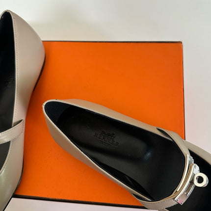 KIARA FLAT PUMP IN KHAKI BROWN CALFSKIN