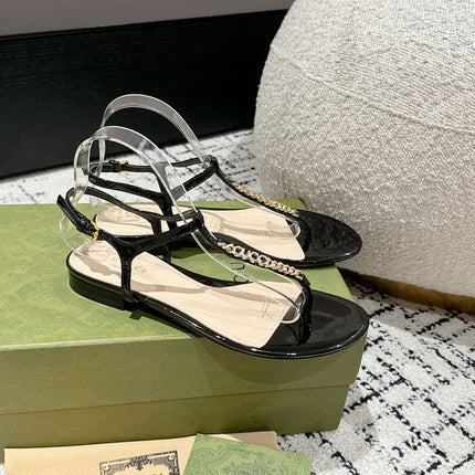 THONG SANDAL IN BLACK CALFSKIN WITH GOLD HARDWARE