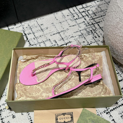 THONG SANDAL IN FUSCIA PINK CALFSKIN WITH GOLD HARDWARE